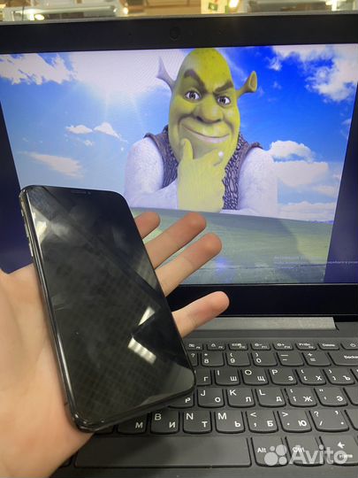 iPhone X, 64 ГБ