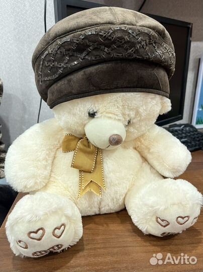 Разные шапки и береты женские