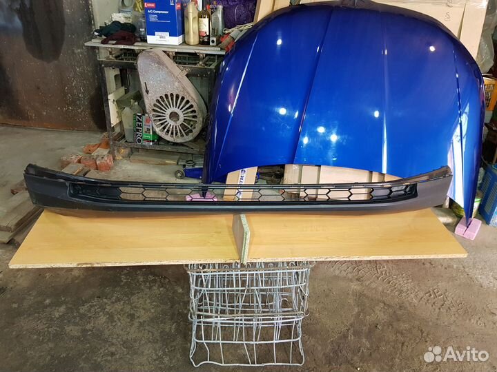 Продам губу на бампер на Шкоду Кодиак б/у оригинал