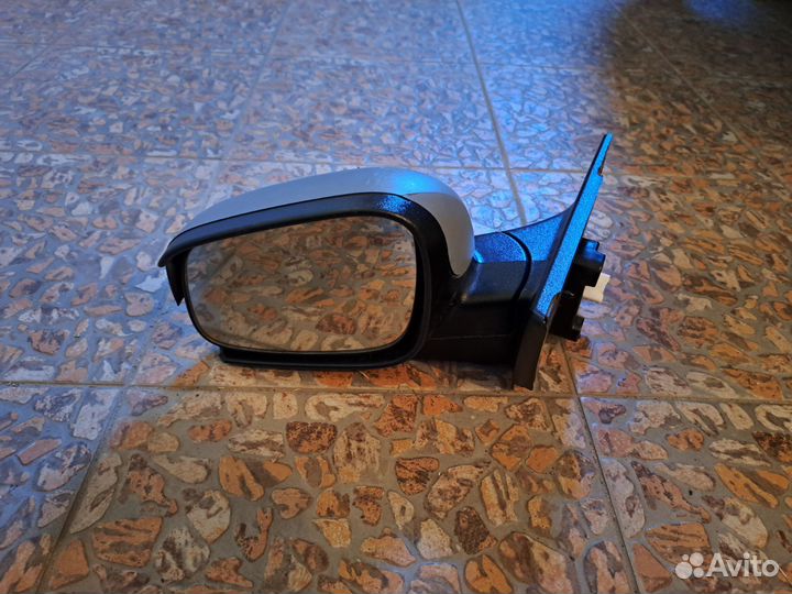 Боковое зеркало Chevrolet spark