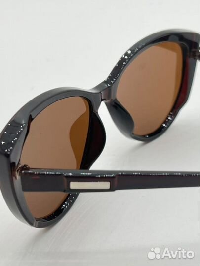 Солнцезащитные очки женские