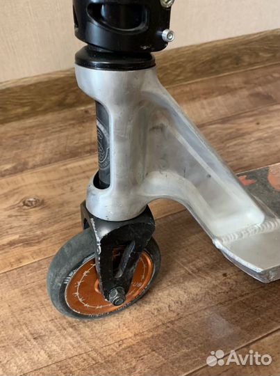 Самокат трюковый