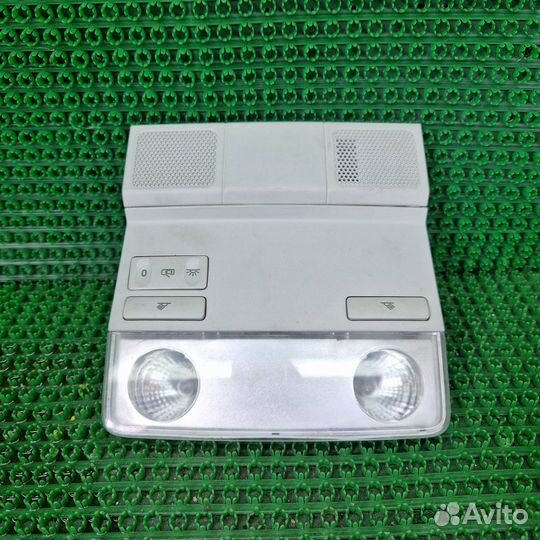 Фонарь салона (плафон) Volkswagen Tiguan 5N1 2008