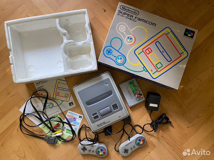 Nintendo Super Famicom (Super Nintendo, snes)