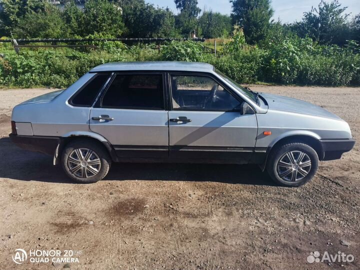 ВАЗ 21099, 1998