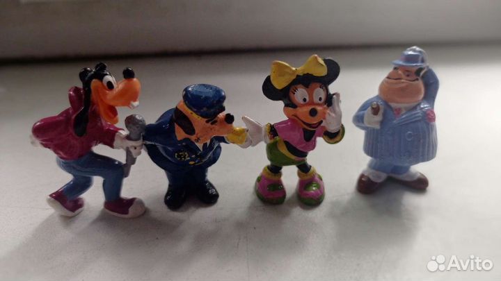 Киндер сюрпризы фигурки разные единички 90х,Нестле