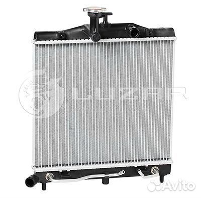 Радиатор охлаждения двигателя