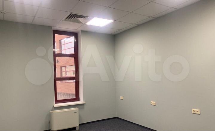 Предлагаем арендовать просторный офис 301.1 кв.м