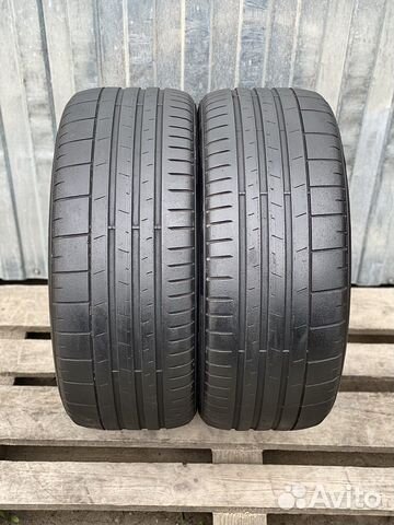 Pirelli P Zero PZ4 235/40 R19 92Y
