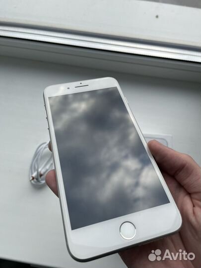 iPhone 8 Plus, 256 ГБ