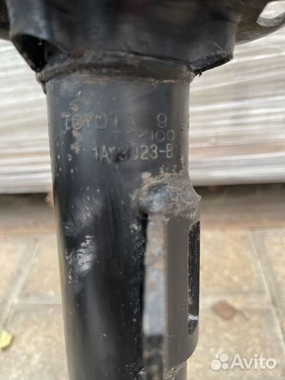 Передний амортизатор lexus RX 3 270, 350, 450h