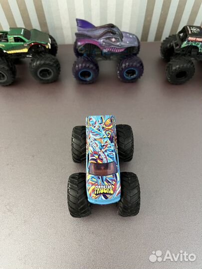 Машинки Monster Jam, Hot Wheels 1:64