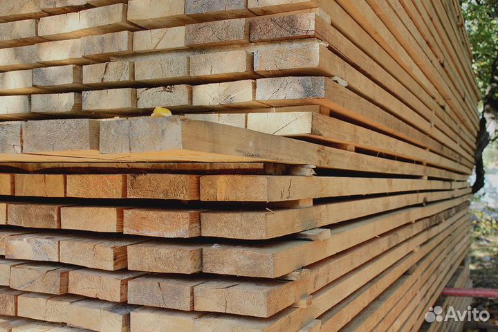 Доски лиственницы 20x130 мм, обработаны для устойч
