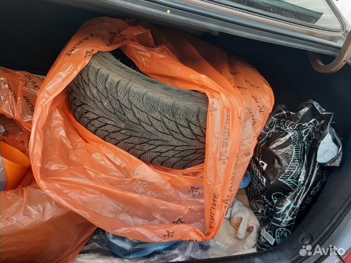 Nokian Tyres Hakkapeliitta R2 R16 95H