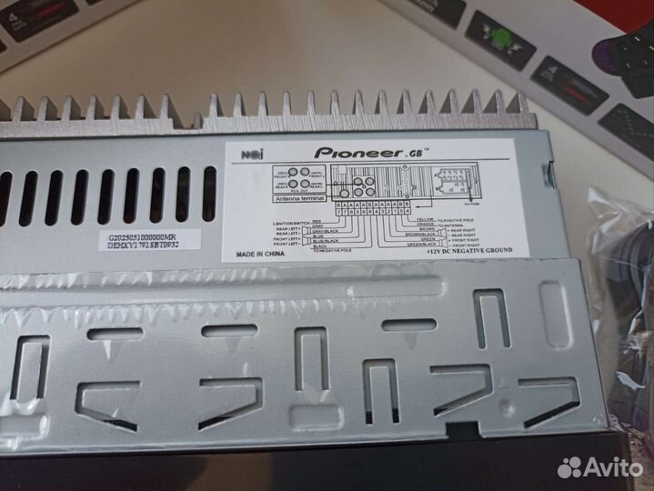 Авто магнитола Pioneer 7 цветов подсветки