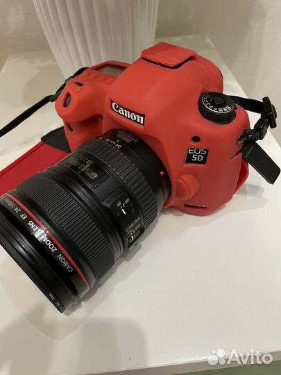 Фотоаппарат canon 5D mark iii body