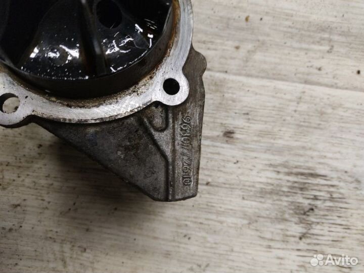 Помпа Citroen Berlingo M59 фургон DW8B 2010