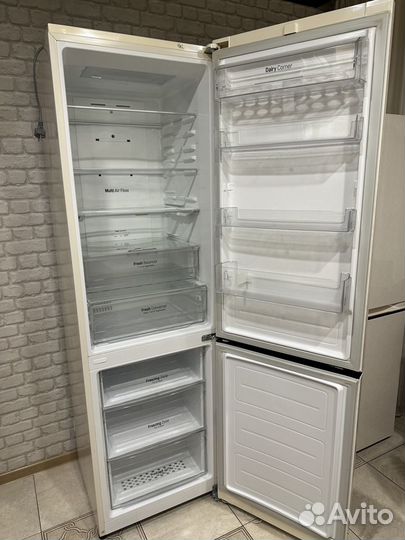 Холодильник LG