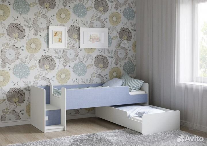 Кроватка для двоих выкатная + лесенка