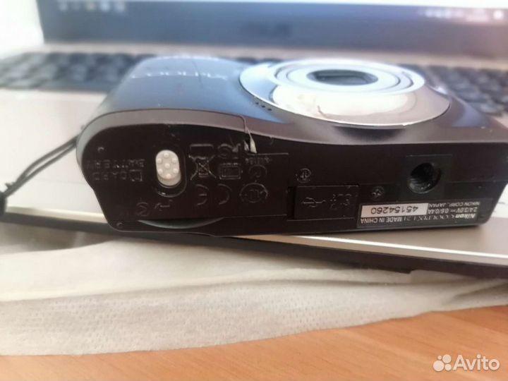 Компактный фотоаппарат