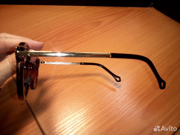 Солнцезащитные очки