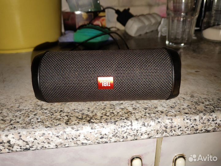 Блютуз колонка jbl flip4. Оригинальная.бу
