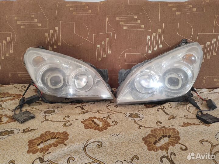 Фары передние Opel astra H