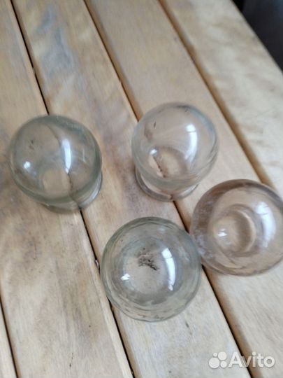 Медицинские стеклянные баночки