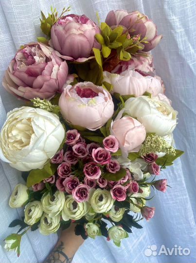 Искусственные цветы для декора свадьбы