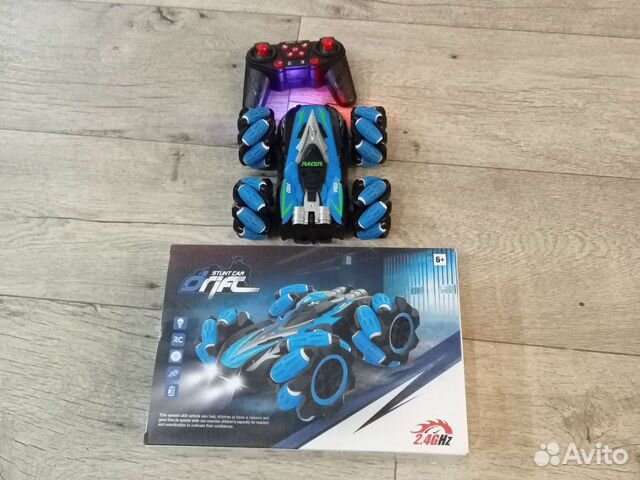 Машина на радиоуправлении для дрифта вездеход