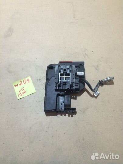 Блок предохранителей Mercedes W204