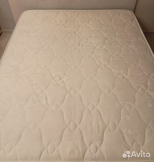 Матрас на двухспальную кровать 160*200