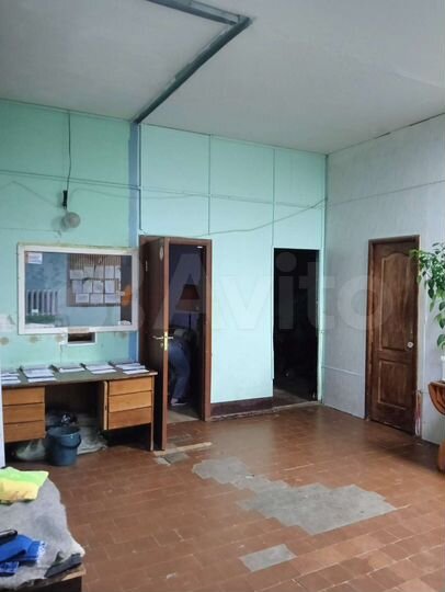 Комната 18 м² в 4-к., 5/5 эт.