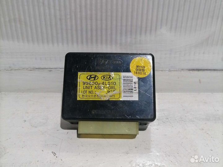 Блок управления светом Kia Rio 3