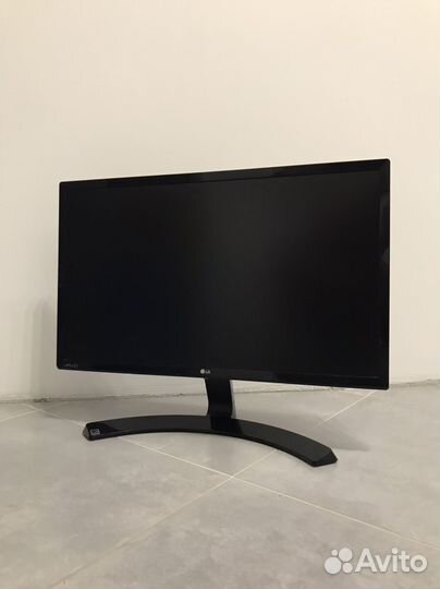 Монитор LG Full HD 21.5”