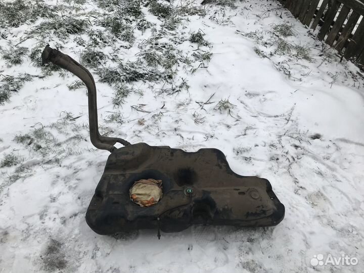 Бак топливный Renault Logan