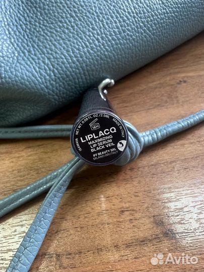 Блеск для губ isamaya