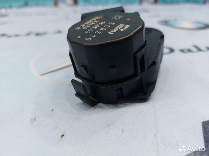 Сервопривод заслонок печки Bmw X5 E53 LCI M54B30