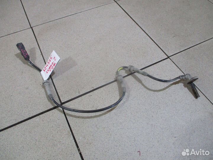 Датчик ABS передний Renault Logan 2