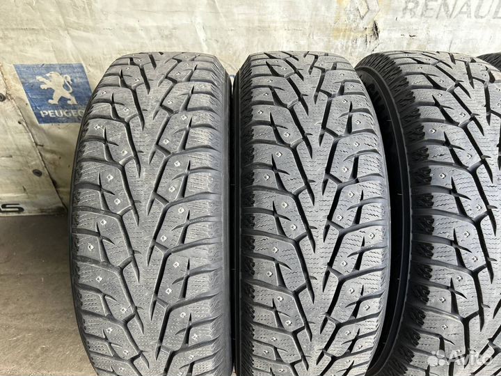 Yokohama Ice Guard IG55 215/60 R16 99T