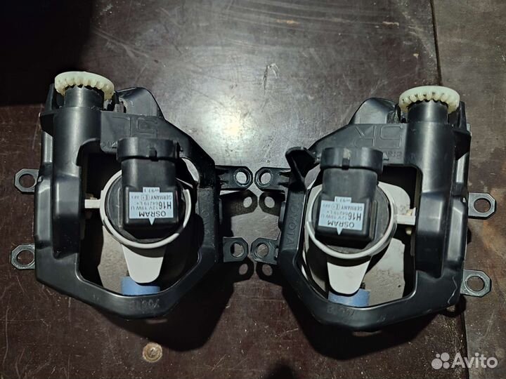 Оригинал противотуманные фары toyota rav 4 ха 50