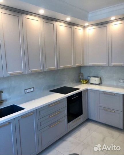 Кухня новая