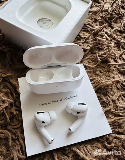 Наушники Apple Airpods Pro с шумоподавлением