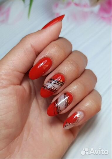 Наращивание ногтей, покрытие гель-лаком