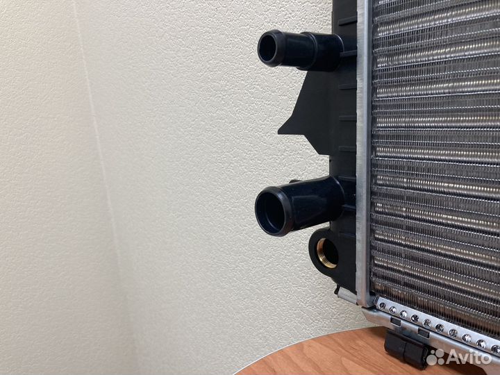 Радиатор охлаждения Ауди 100 90- A6 94