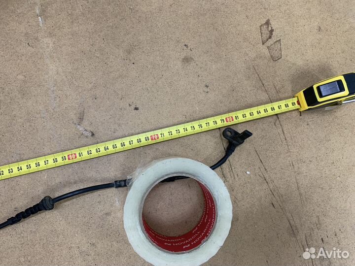 Датчик ABS переднего колеса Opel Corsa D