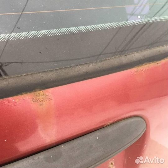 Дверь багажника со стеклом Фиат Пунто 176