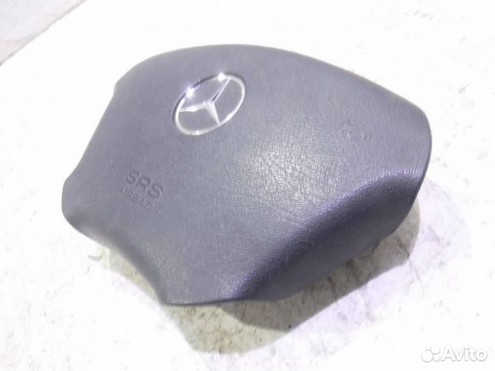 Подушка безопасности в руль