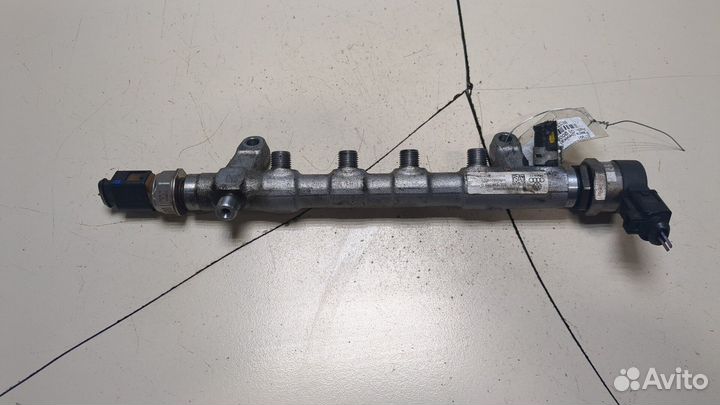 Рампа топливная Audi Q5, 2012