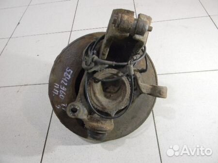 Кулак передний правый Форд